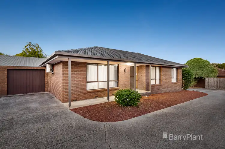 2/13 Doncaster East Road, Mitcham VIC 3132