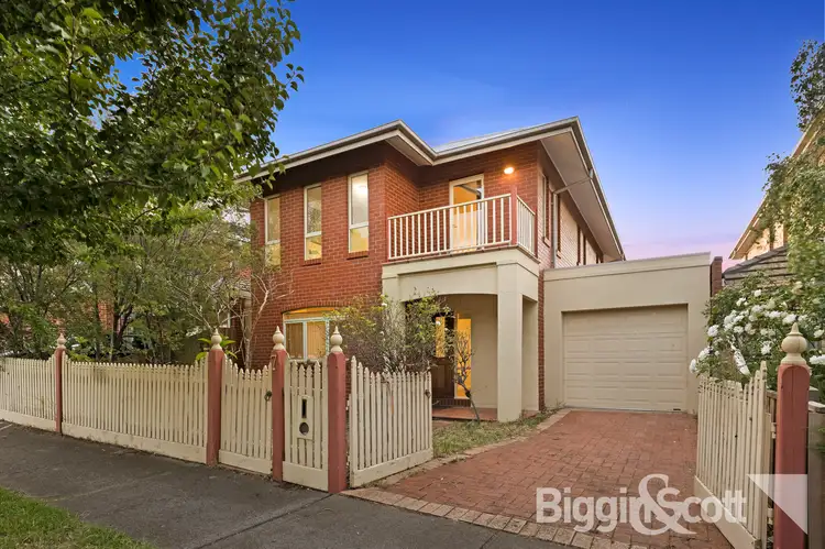 7 Central Park Avenue, Maribyrnong VIC 3032