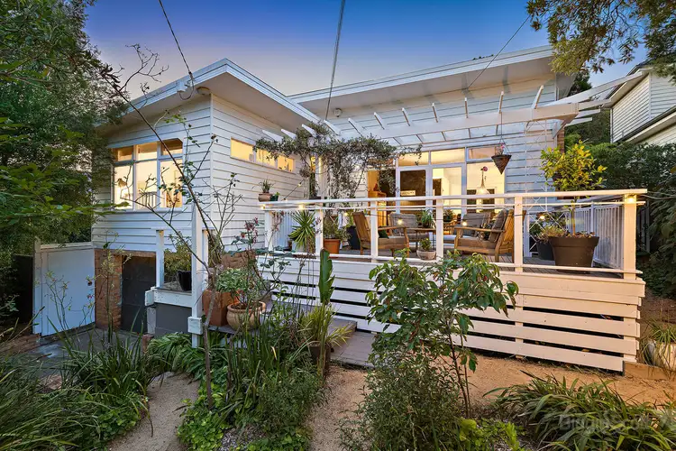 62 Kitchener Street, Box Hill South VIC 3128