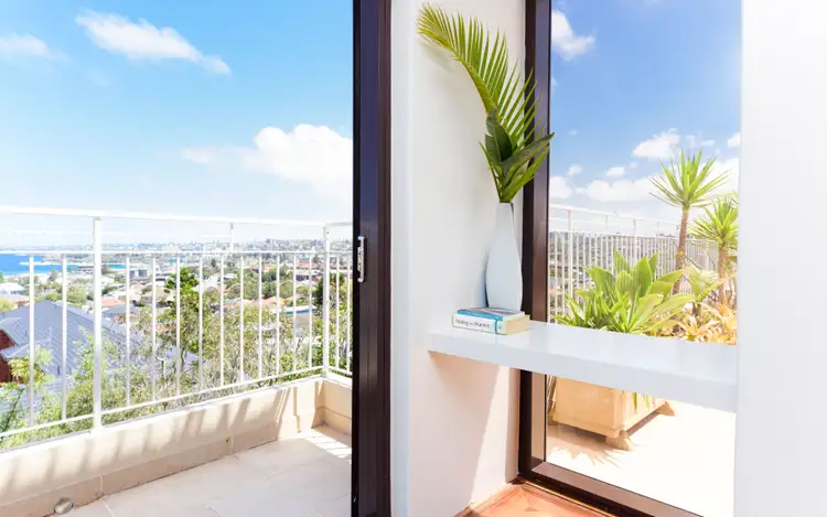 Fifth view of Homely apartment listing, 11/46 Military Road, North Bondi NSW 2026