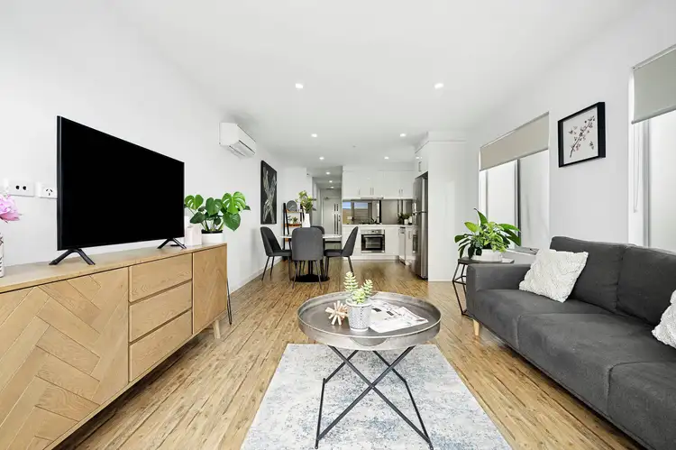 Fourth view of Homely apartment listing, 204/1001 Plenty Road, Kingsbury VIC 3083