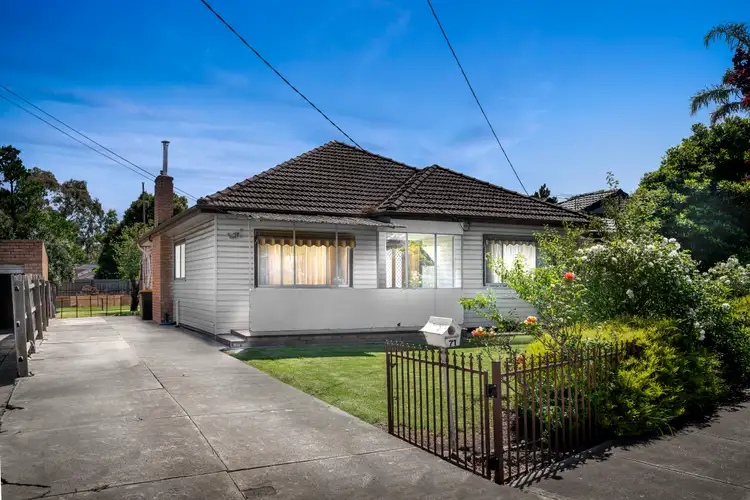 Main view of Homely house listing, 71 Cypress Avenue, Brooklyn VIC 3012