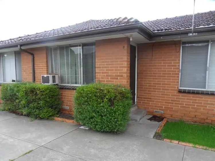 Main view of Homely unit listing, 2/88 Kernot Street, South Kingsville VIC 3015