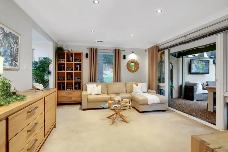 4 Bombala Crescent, Quakers Hill NSW 2763