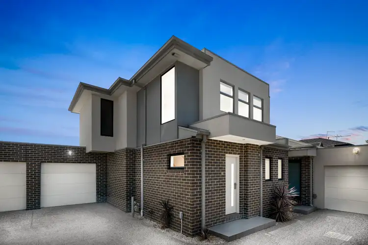 3/3 Railway Parade, Newport VIC 3015