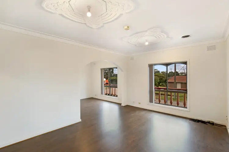 Fifth view of Homely house listing, 10 Gallus Court, Bundoora VIC 3083
