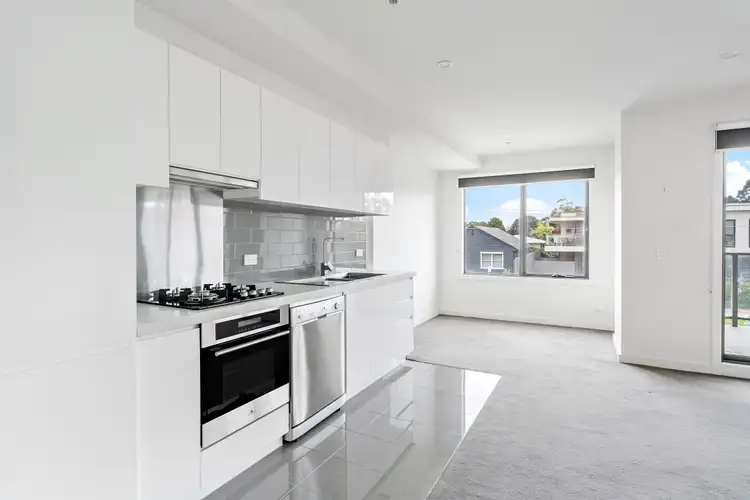 Second view of Homely apartment listing, Level 1, 9/8 Ebdale Street, Frankston VIC 3199