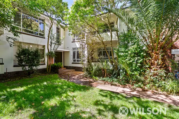 4/8 Meadow Street, St Kilda East VIC 3183