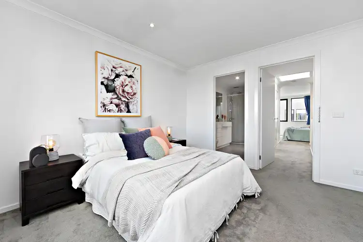 Sixth view of Homely townhouse listing, 5 Ulmara Parkway, Maidstone VIC 3012