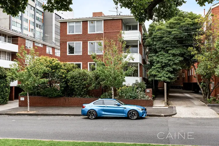 Main view of Homely apartment listing, 3/27-31 Powlett Street, East Melbourne VIC 3002