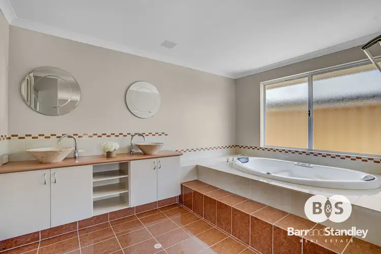 Fourth view of Homely house listing, 18 Berkeley View, Millbridge WA 6232