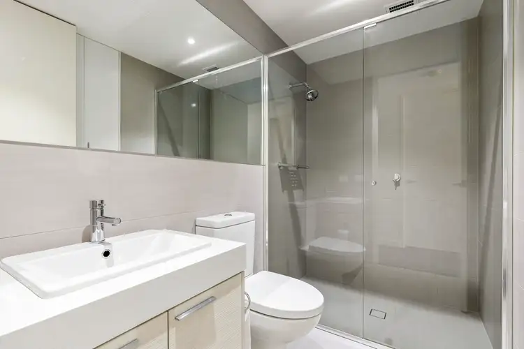 Third view of Homely apartment listing, 1/2-4 Murray Street, Brunswick West VIC 3055