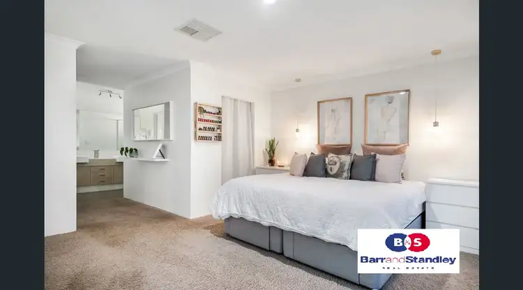 Second view of Homely house listing, 25 Nepean Turn, Millbridge WA 6232