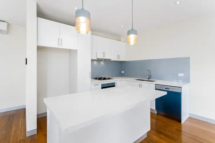 Second view of Homely unit listing, 1/923 High Street, Reservoir VIC 3073