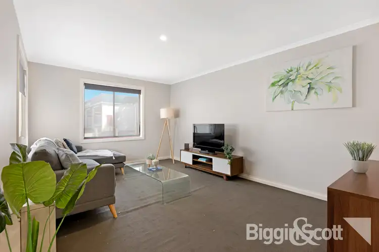 Third view of Homely townhouse listing, 2/1 Kallara Grove, Maribyrnong VIC 3032