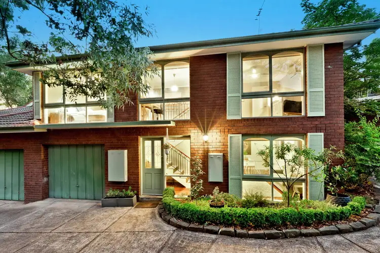 Main view of Homely unit listing, 2/10 Maskell Crescent, Lower Plenty VIC 3093