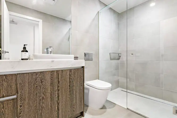 Sixth view of Homely apartment listing, 2/24 Cotham Road, Kew VIC 3101