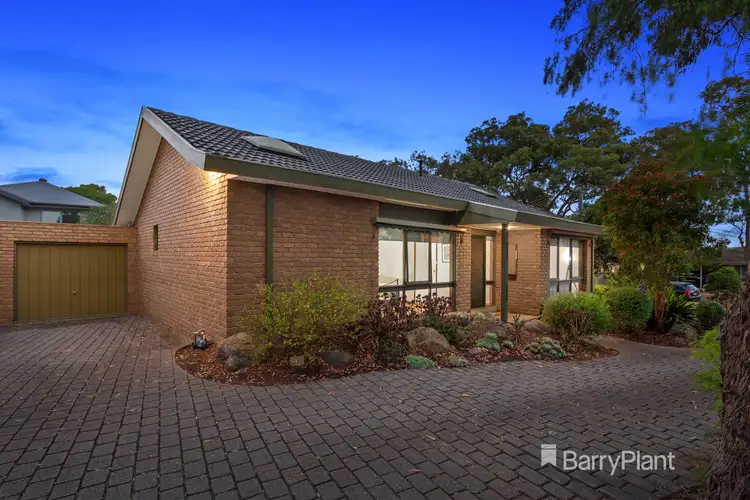 1/3 Campbell Road, Briar Hill VIC 3088