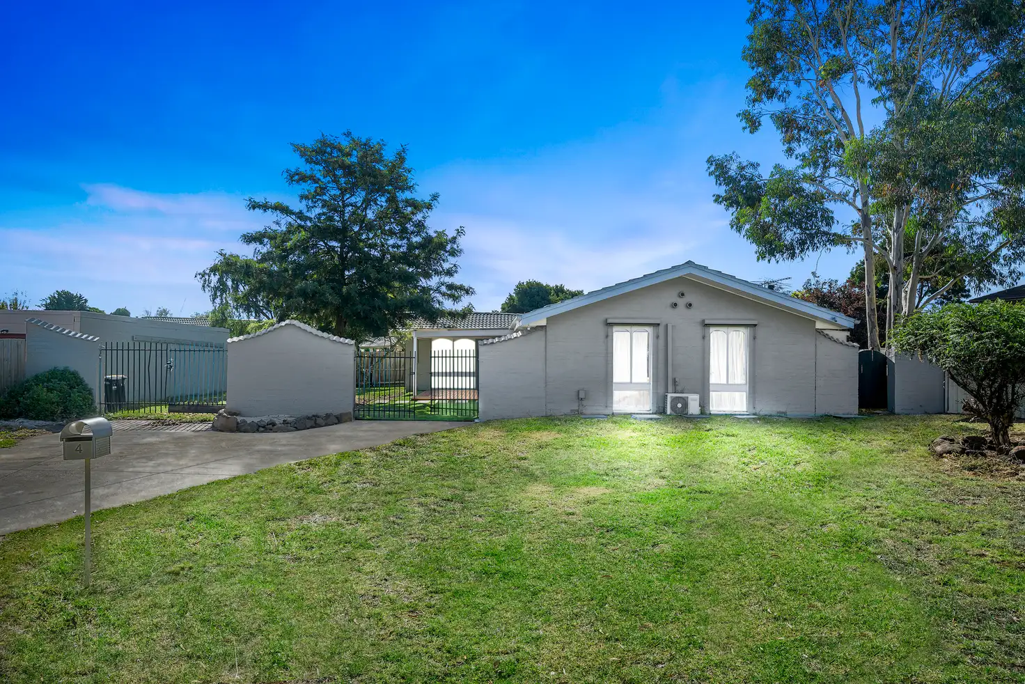 Main view of Homely house listing, 4 Kingsley Place, Melton West VIC 3337
