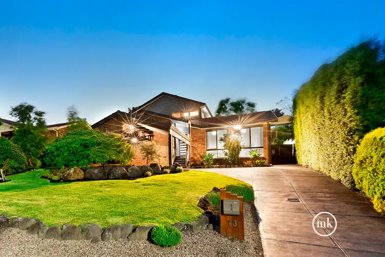 13 Nurla Place, St Helena VIC 3088