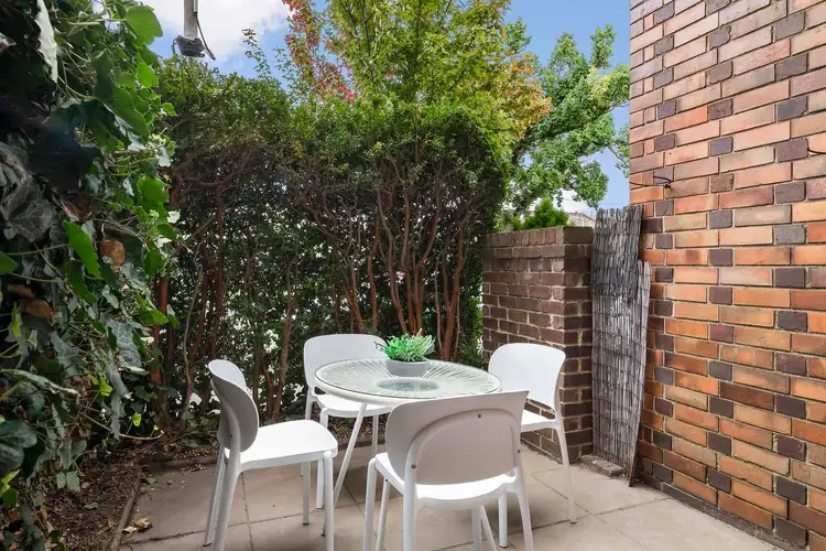 Third view of Homely apartment listing, 2/62 Simpson Street, East Melbourne VIC 3002