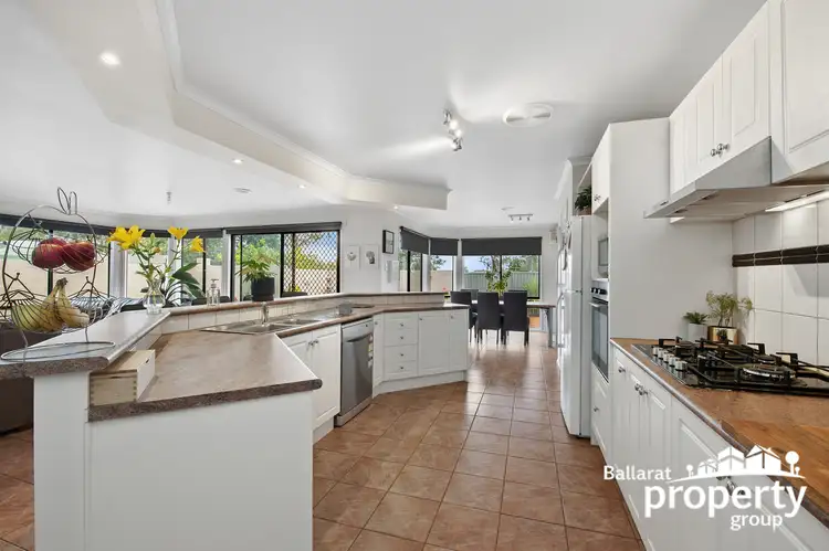 Sixth view of Homely house listing, 9 Parkview Drive, Alfredton VIC 3350