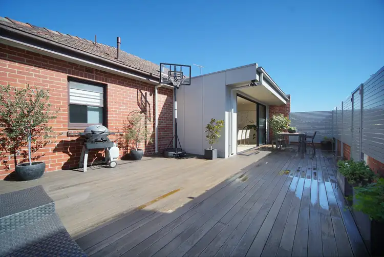 Fifth view of Homely apartment listing, 255B Lower Heidelberg Road, Ivanhoe East VIC 3079