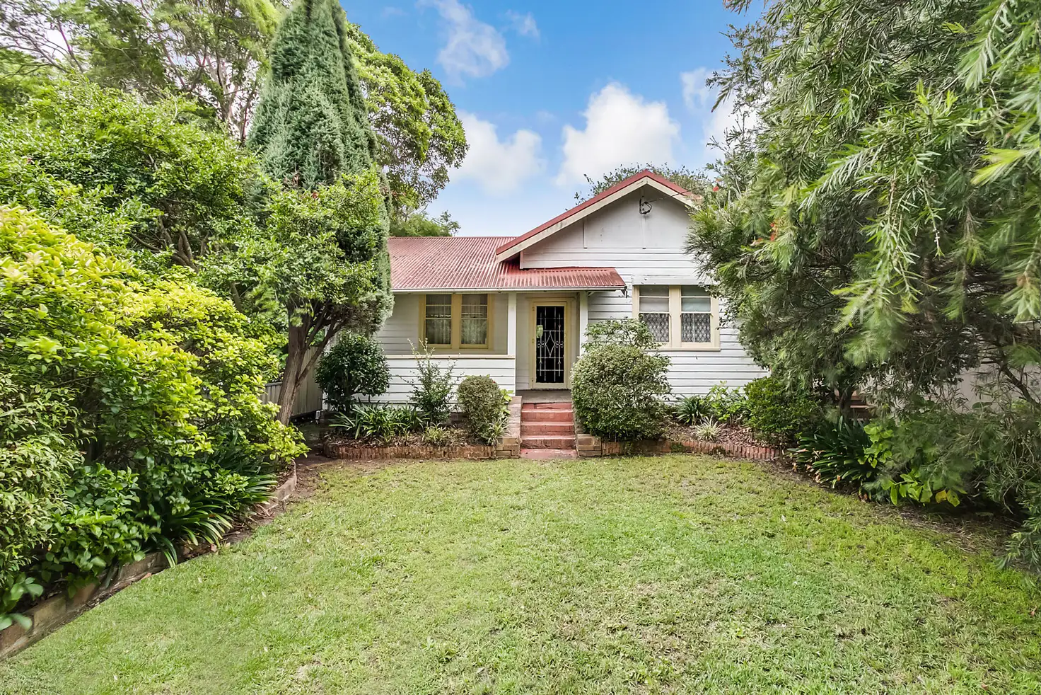 Main view of Homely house listing, 19 Soldiers Avenue, Freshwater NSW 2096