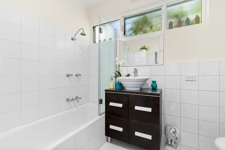 Sixth view of Homely apartment listing, 4/24 Mathoura Road, Toorak VIC 3142