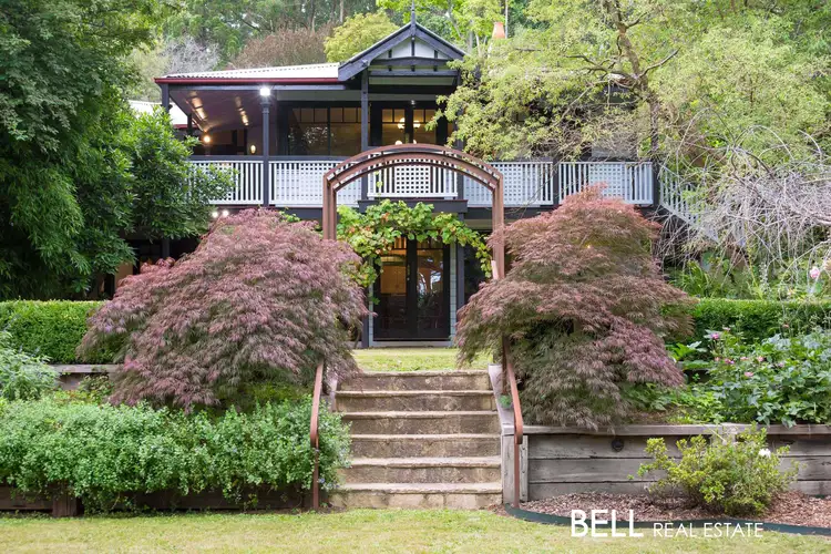 16 Seaview Avenue, Ferny Creek VIC 3786