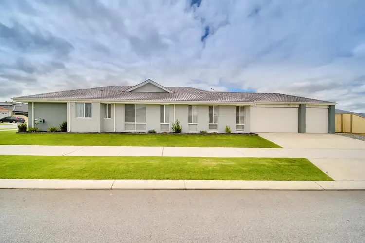 Third view of Homely house listing, 15 Jardins Grove, Landsdale WA 6065