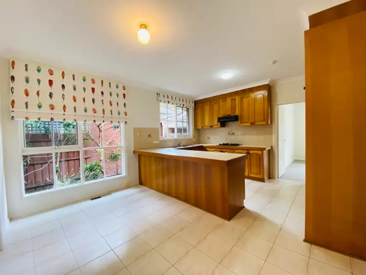 5 Clarke Avenue