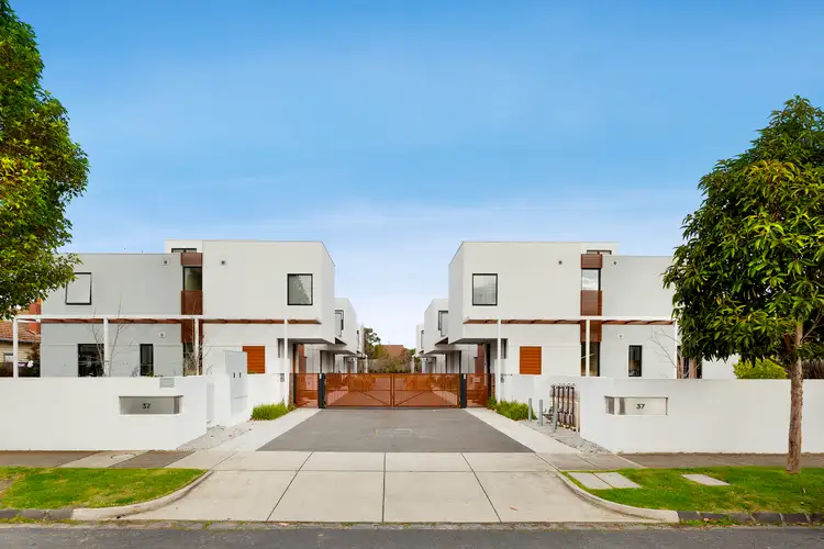 Main view of Homely townhouse listing, 8/37 Moonya Road, Carnegie VIC 3163