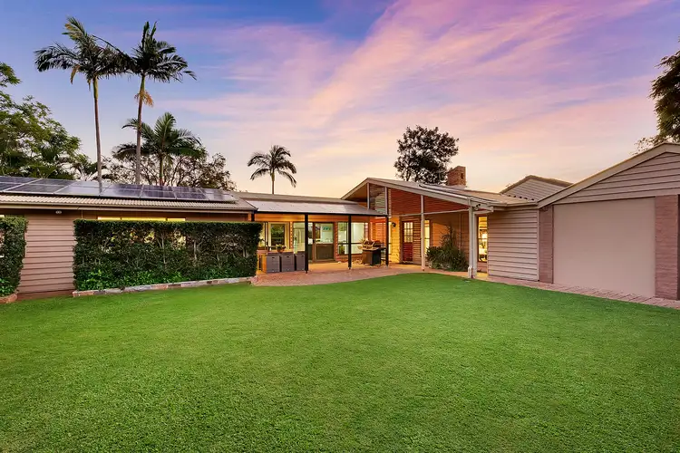 Second view of Homely house listing, 5 Bodmin Place, Chapel Hill QLD 4069