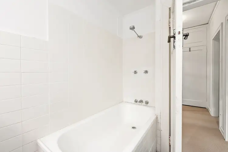 Fourth view of Homely apartment listing, 8/4 Ormond Street, Bondi Beach NSW 2026