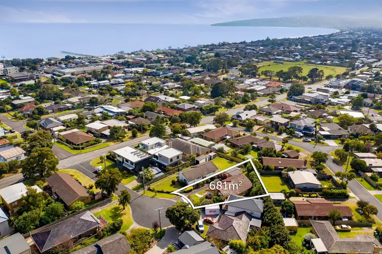 10 Marcus Court, Dromana VIC 3936