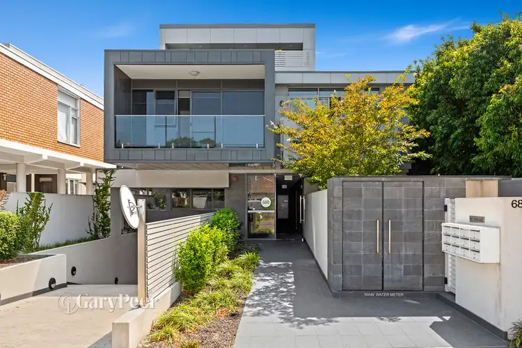 202/688 Inkerman Road, Caulfield North VIC 3161