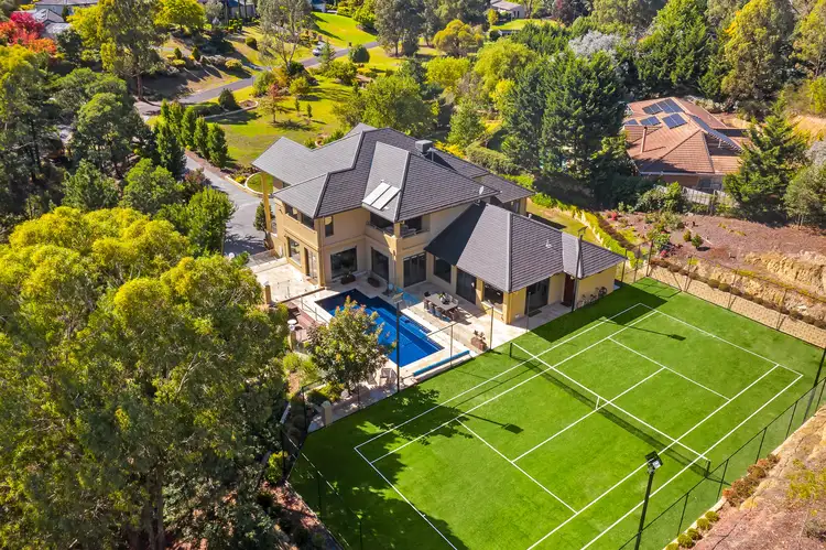 7 Arnold Drive, Donvale VIC 3111