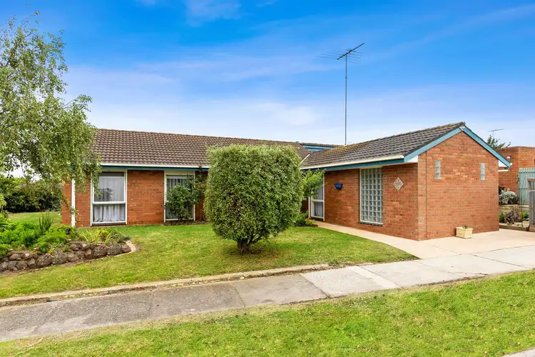 40 Wingarra Drive, Grovedale VIC 3216