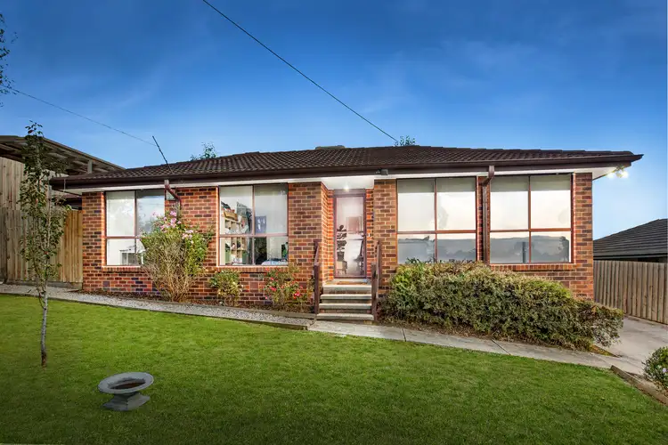 7 Bellara Drive, Mooroolbark VIC 3138