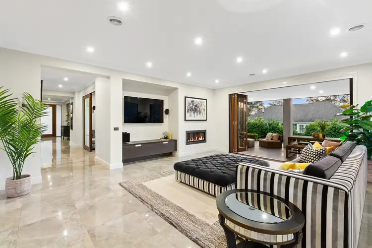 Fifth view of Homely house listing, 2/70 Brysons Road, Warranwood VIC 3134