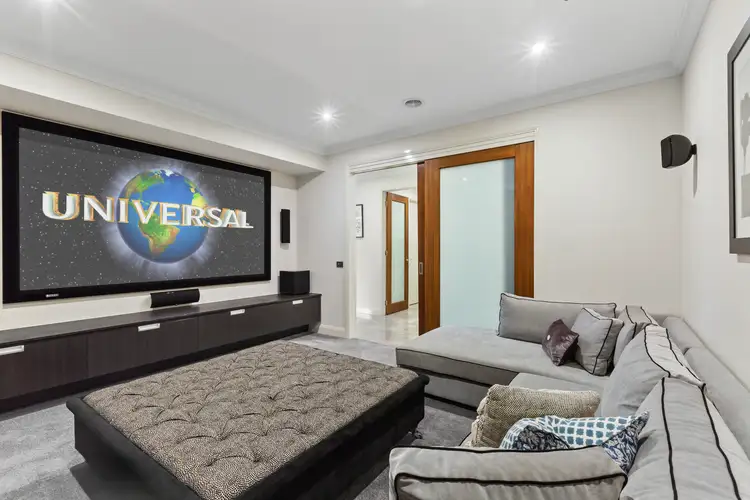 Sixth view of Homely house listing, 2/70 Brysons Road, Warranwood VIC 3134