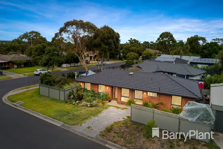 12 Kurrawa Crescent, Patterson Lakes VIC 3197