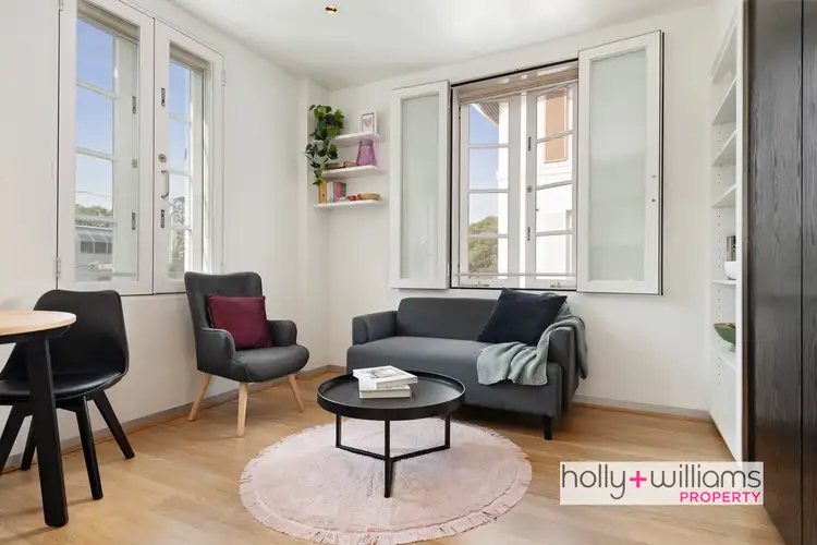 213/9 Commercial Road, Melbourne VIC 3004