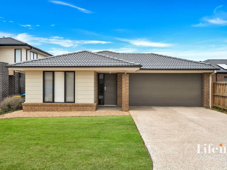 18 Dingo Street, Point Cook VIC 3030