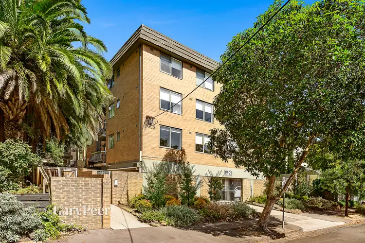 8/19-21 Dalgety Street, St Kilda VIC 3182