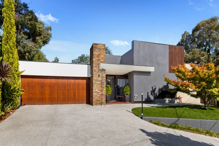 36 Andrew Crescent, Croydon South VIC 3136