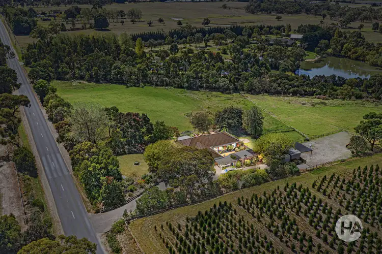 63 Lower Somerville Road, Somerville VIC 3912