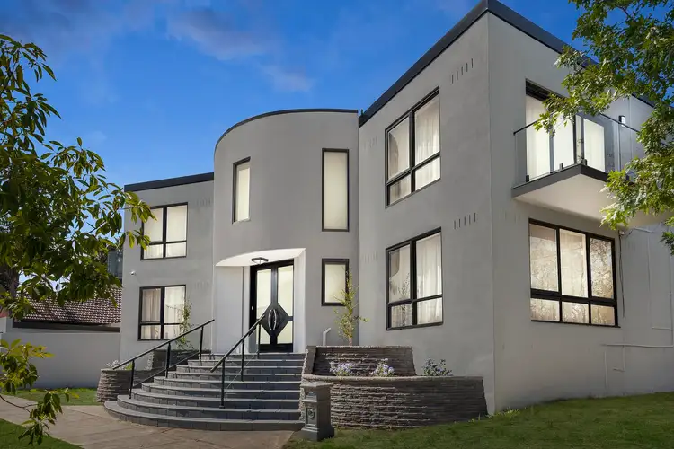 36 Eumeralla Road, Caulfield South VIC 3162