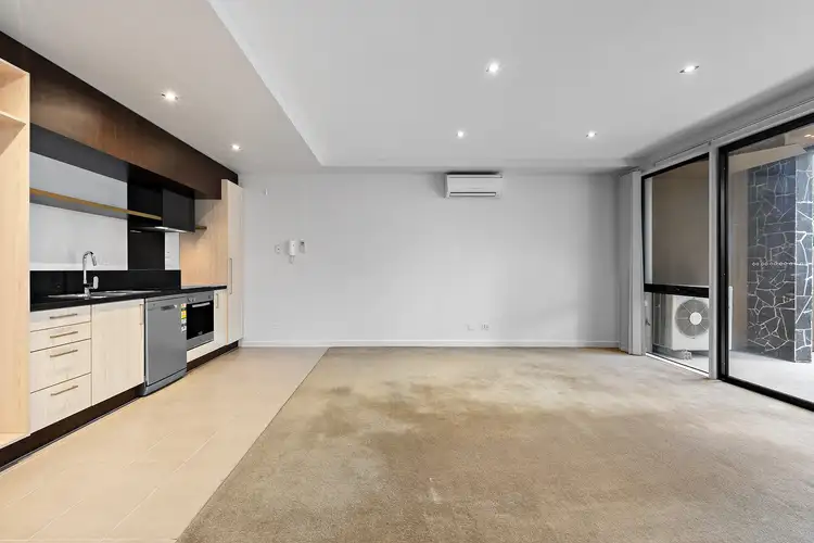 Third view of Homely apartment listing, 3/2 Crefden Street, Maidstone VIC 3012